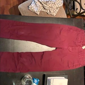 Maroon Capri Trousers